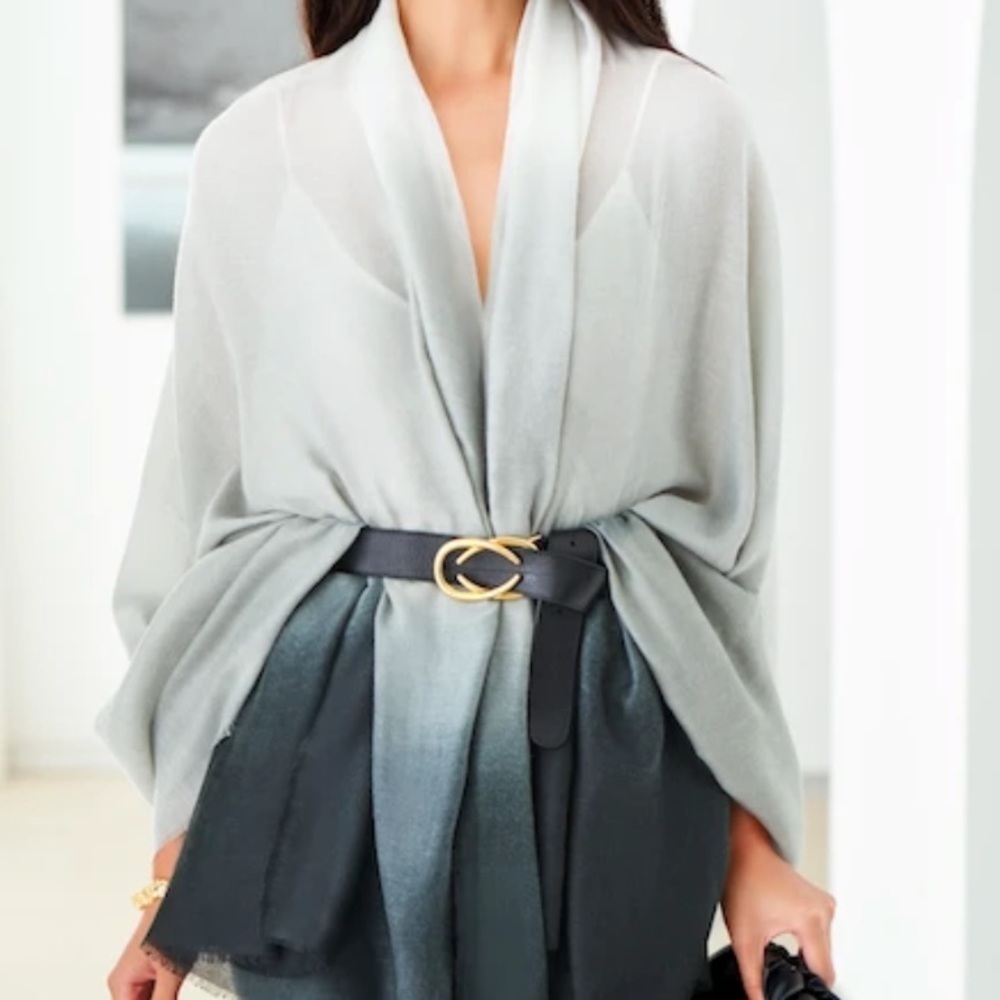 Brand New Grey Horizon Ombre Scarf